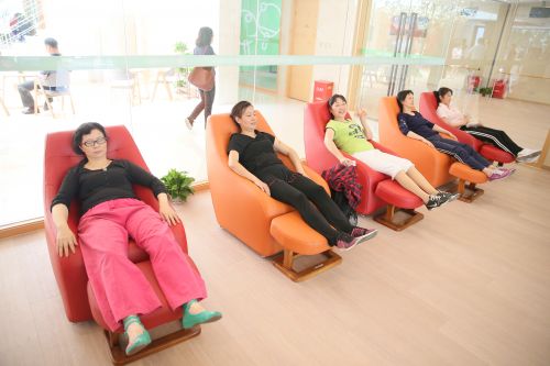 垂直律動沙發(fā)