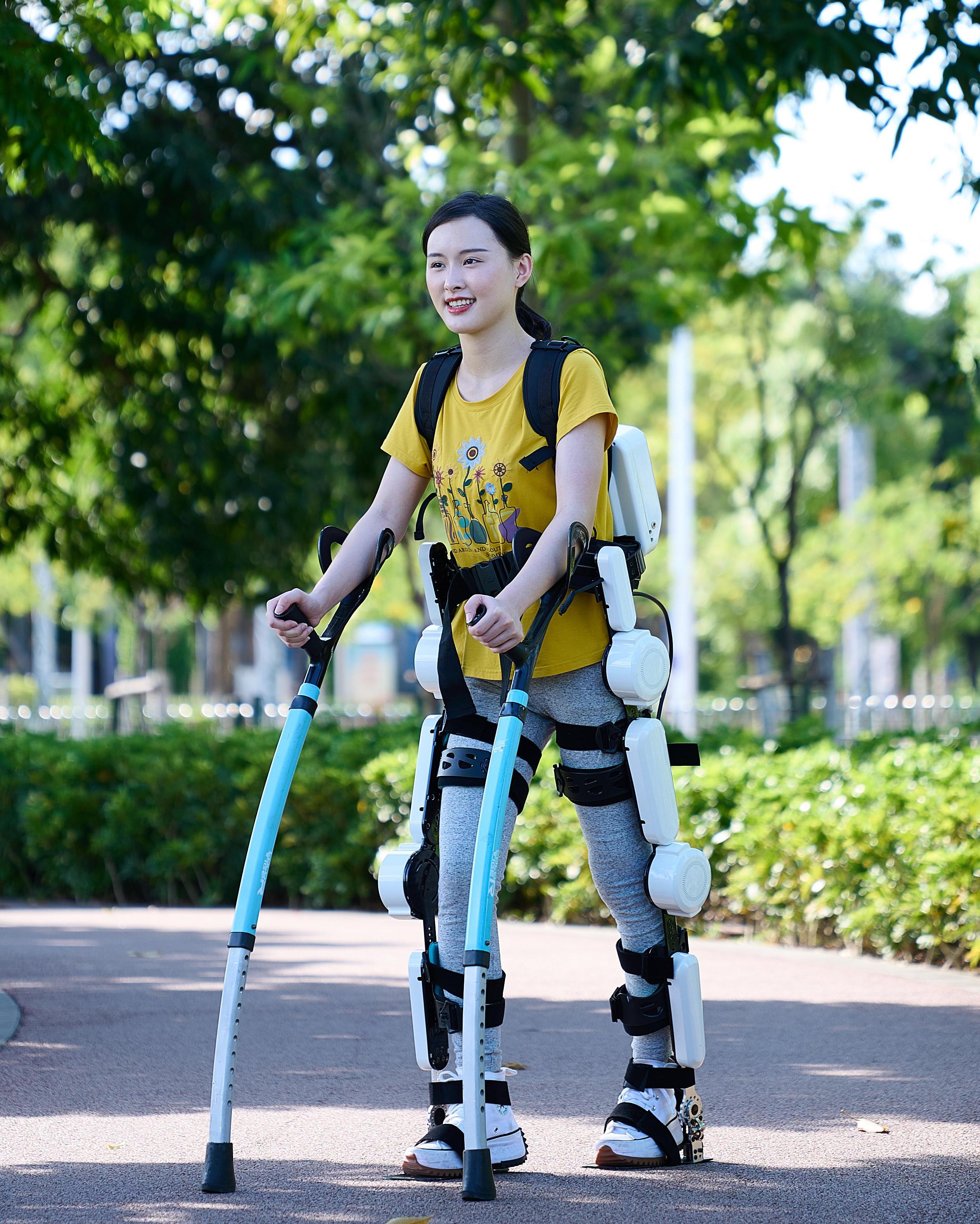 下肢外骨骼機(jī)器人