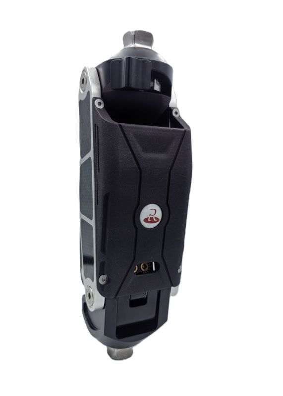 六連桿屈膝保險(xiǎn)液壓膝關(guān)節(jié)-