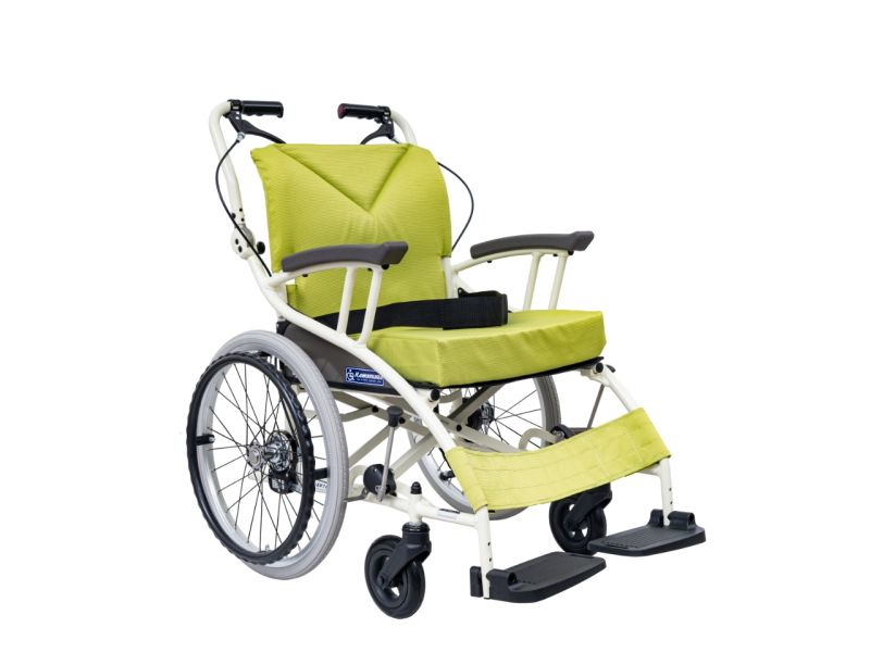 一臺(tái)三用的步行輪椅AY18-