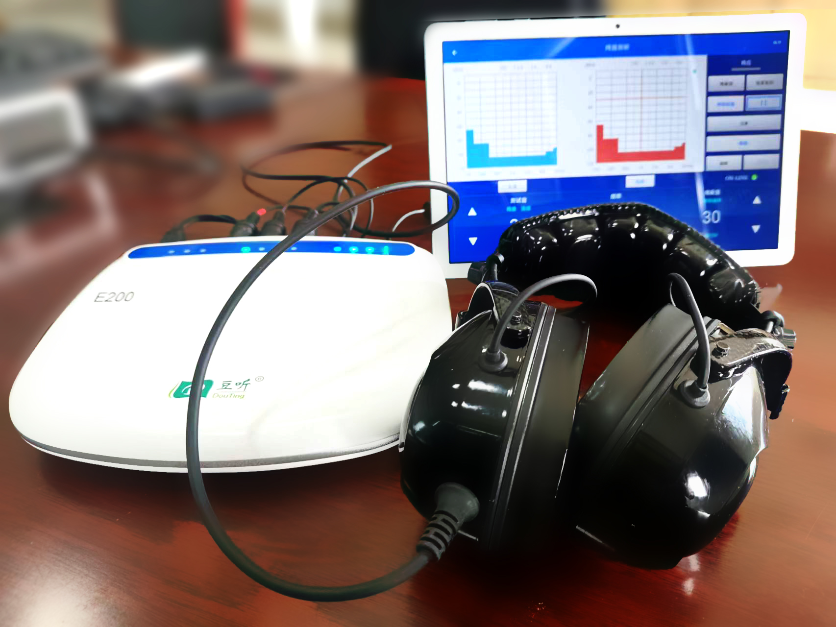 Portable Hearing Tester E200